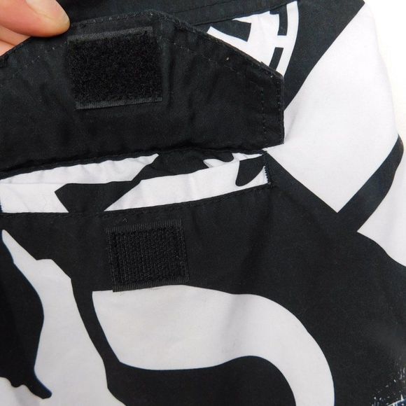 Star Wars Board Shorts Swim Suit Trunks Size 38 Mens - Picture 7 of 9